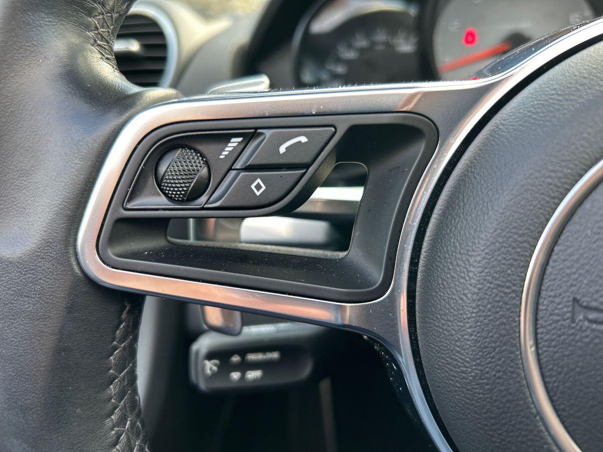 Used Porsche 718 Boxster 2019 for sale - 77091498: Photo 16