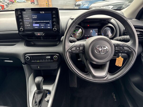 Used Toyota Yaris 2022 for sale - 76283686: Photo 14