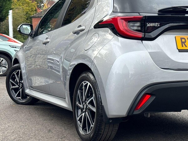 Used Toyota Yaris 2022 for sale - 76283686: Photo 31