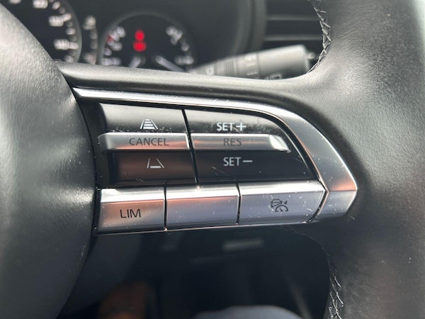 Used Mazda Mazda3 2023 for sale - 76085147: Photo 17