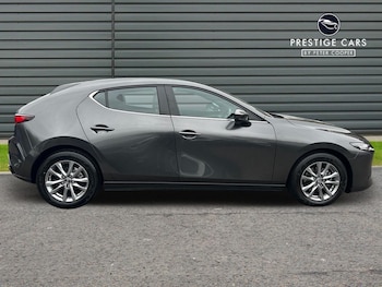 Used Mazda Mazda3 2023 for sale - 76085147: Photo 4