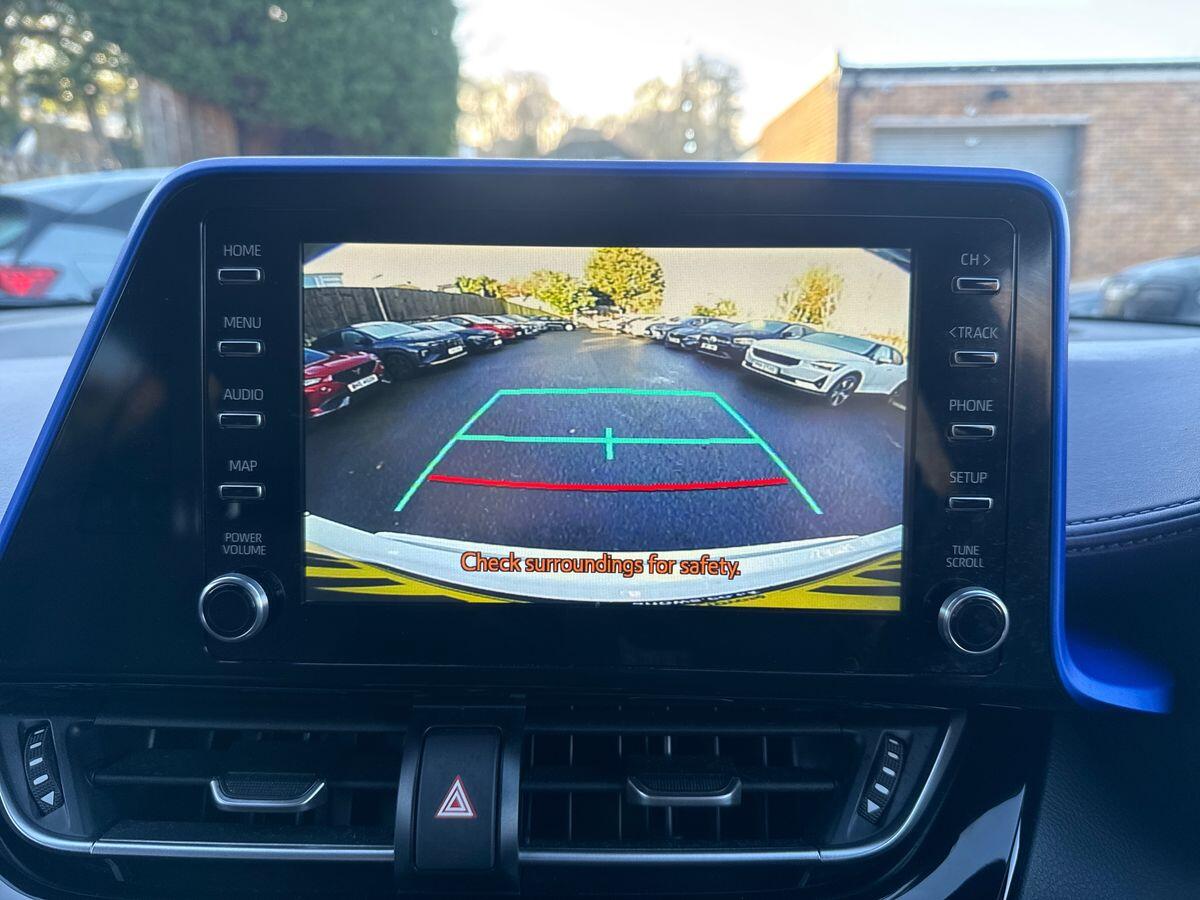 Used Toyota C-HR 2020 for sale - 77156129: Photo 23