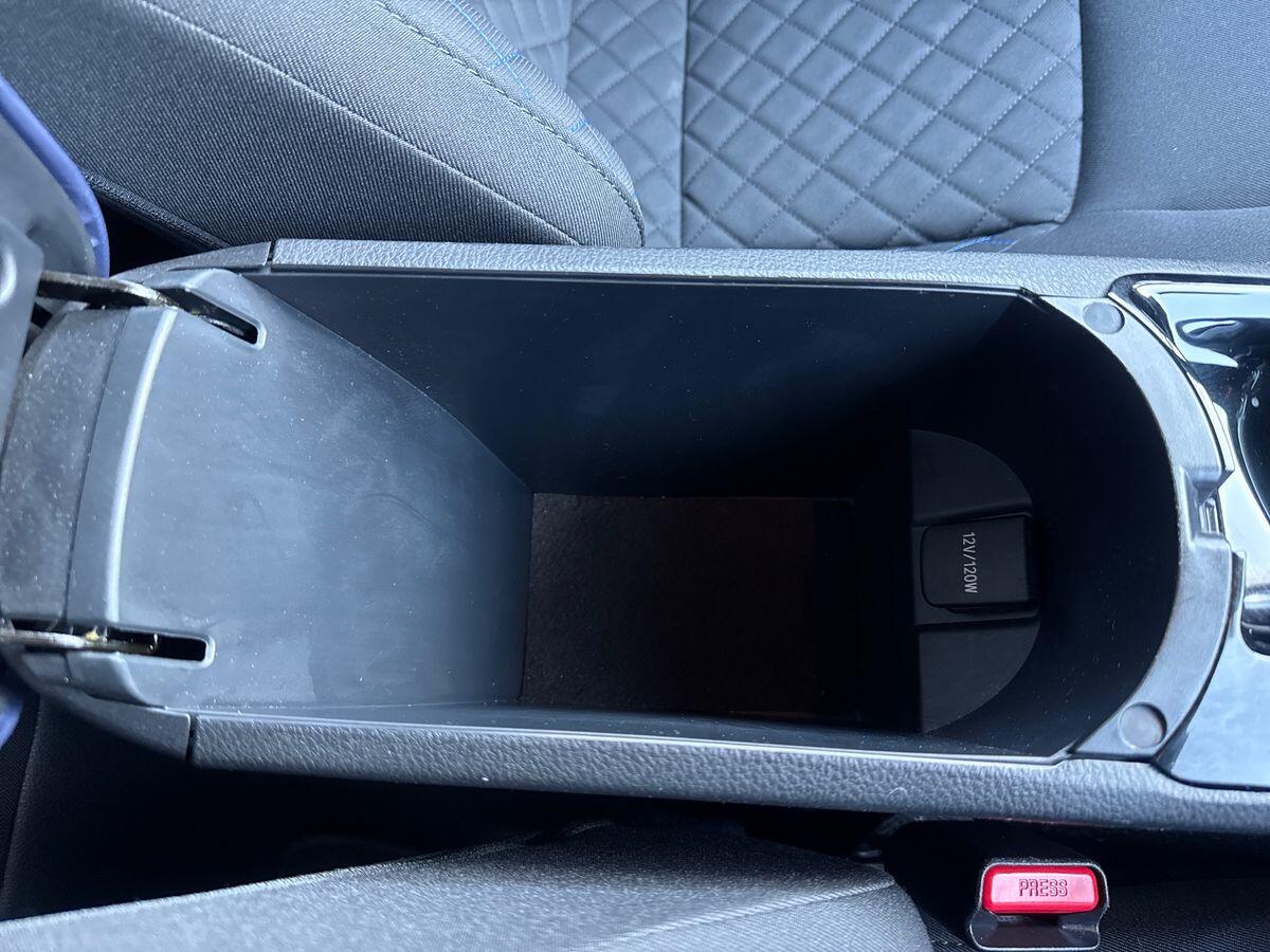 Used Toyota C-HR 2020 for sale - 77156129: Photo 33