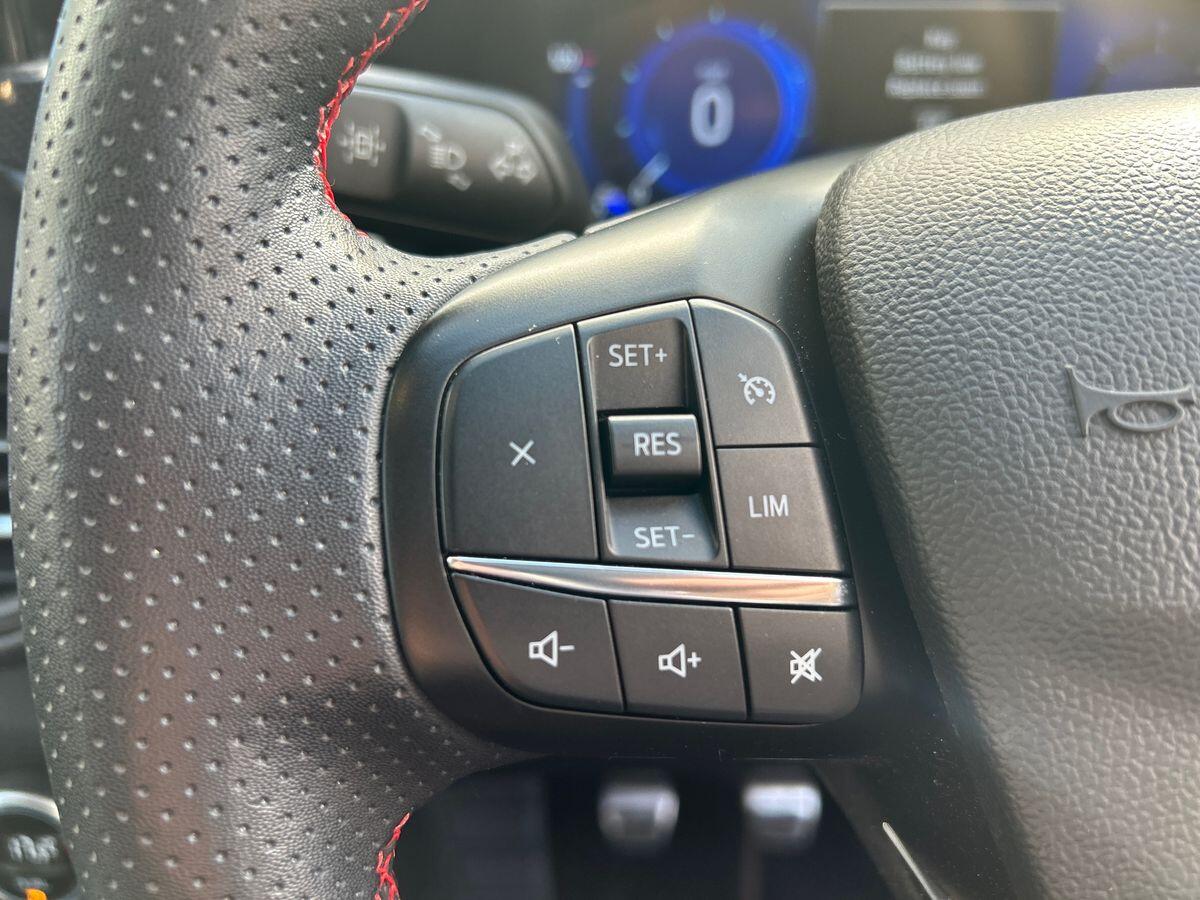 Used Ford Kuga 2022 for sale - 76936159: Photo 16