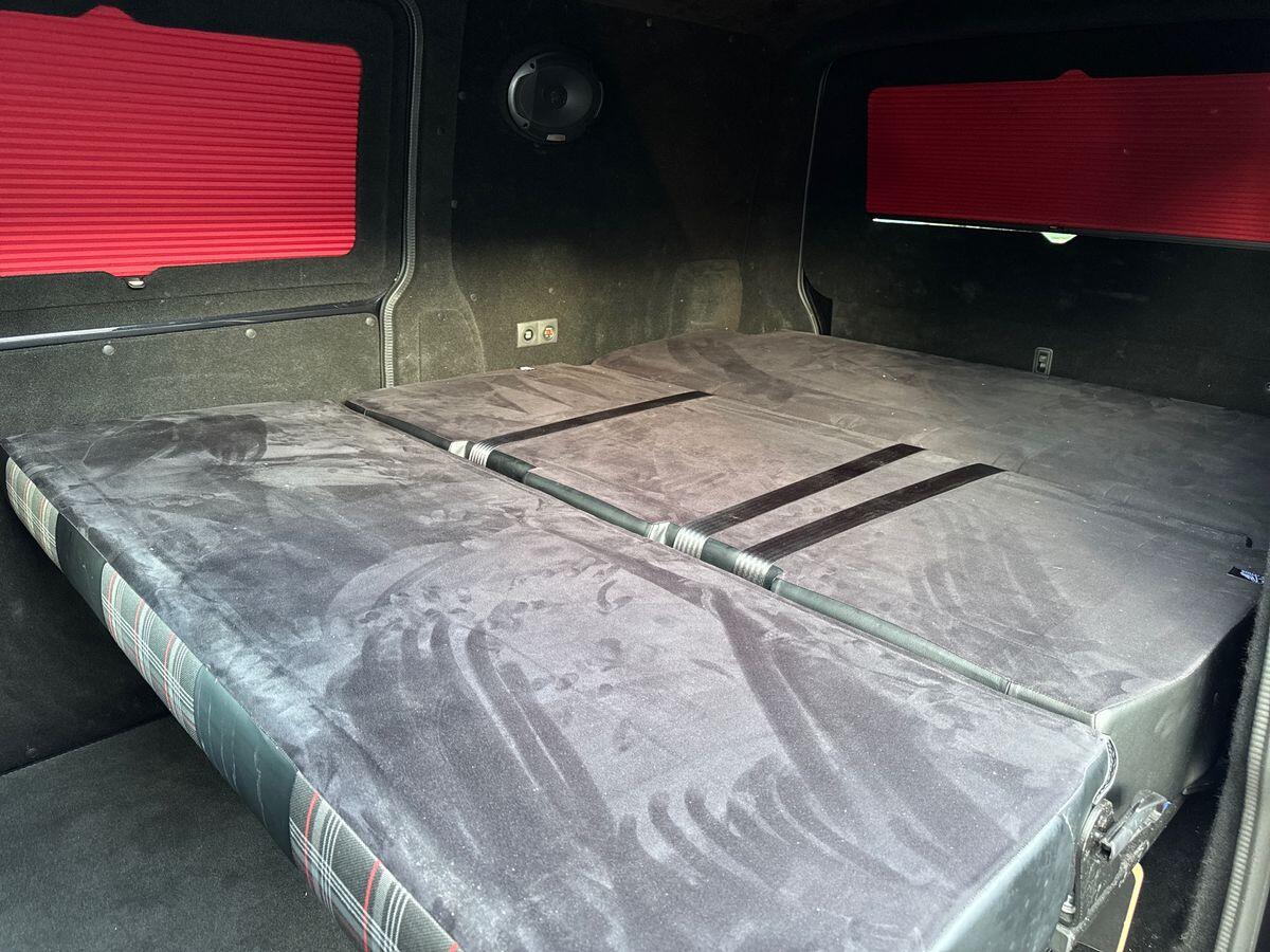 Used Volkswagen Transporter 2023 for sale - 77646673: Photo 38