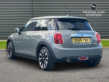 Used MINI Hatch 2019 for sale - 78020313: Photo