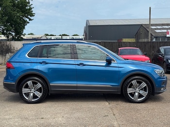 Used Volkswagen Tiguan 2019 for sale - 79387453: Photo