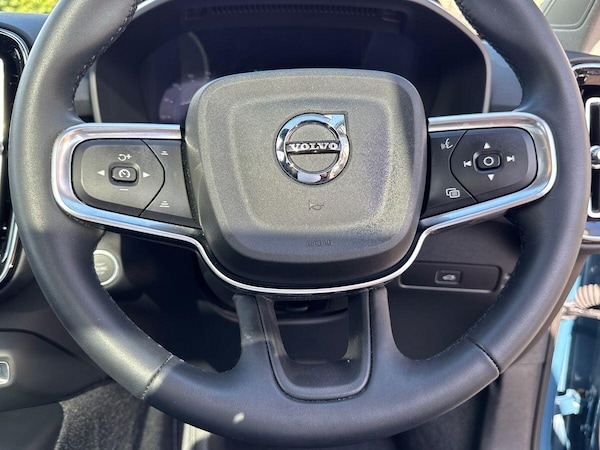 Used Volvo XC40 2022 for sale - 75769243: Photo 41