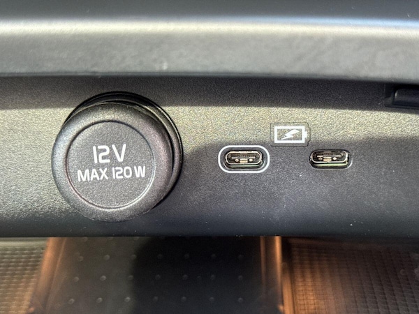 Used Volvo XC40 2022 for sale - 75769243: Photo 44