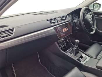 Used Skoda Superb 2019 for sale - 75126905: Photo