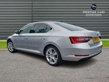 Used Skoda Superb 2019 for sale - 75126905: Photo