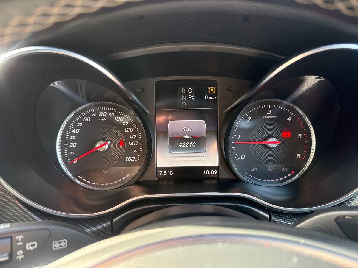 Used Mercedes-Benz V-Class 2018 for sale - 77468375: Photo 16