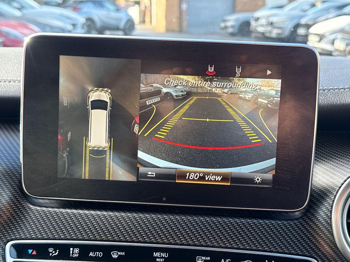 Used Mercedes-Benz V-Class 2018 for sale - 77468375: Photo 21