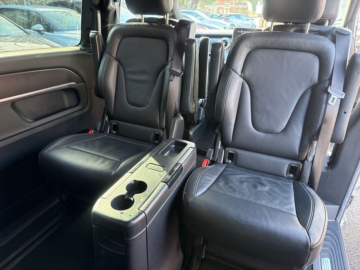 Used Mercedes-Benz V-Class 2018 for sale - 77468375: Photo 28