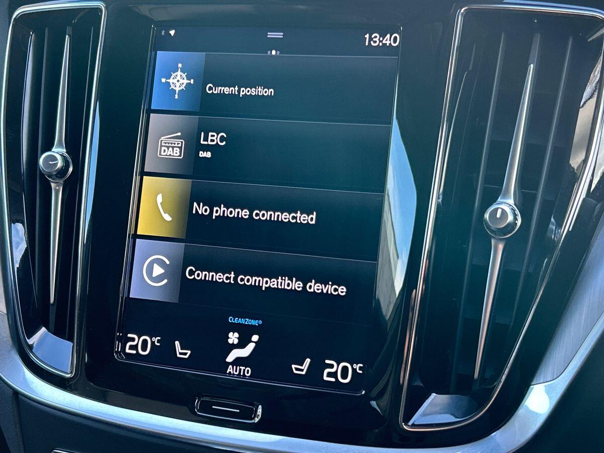 Used Volvo V60 2022 for sale - 75964841: Photo 13