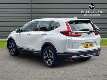Used Honda CR-V 2019 for sale - 79601330: Photo