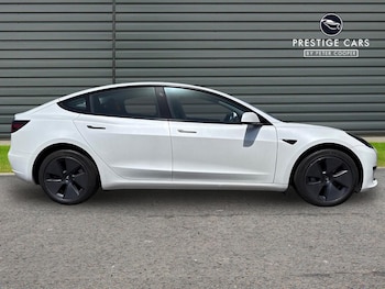 Used Tesla Model 3 2023 for sale - 78988122: Photo