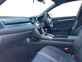 Used Honda Civic 2022 for sale - 76085031: Photo 2