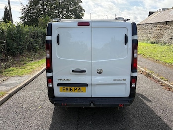 Used Vauxhall Vivaro 2016 for sale - 75949354: Photo