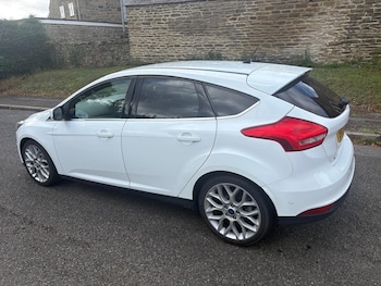 Used Ford Focus 2015 for sale - 75747407: Photo