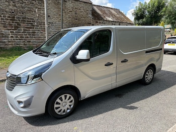 Vauxhall - Vivaro
