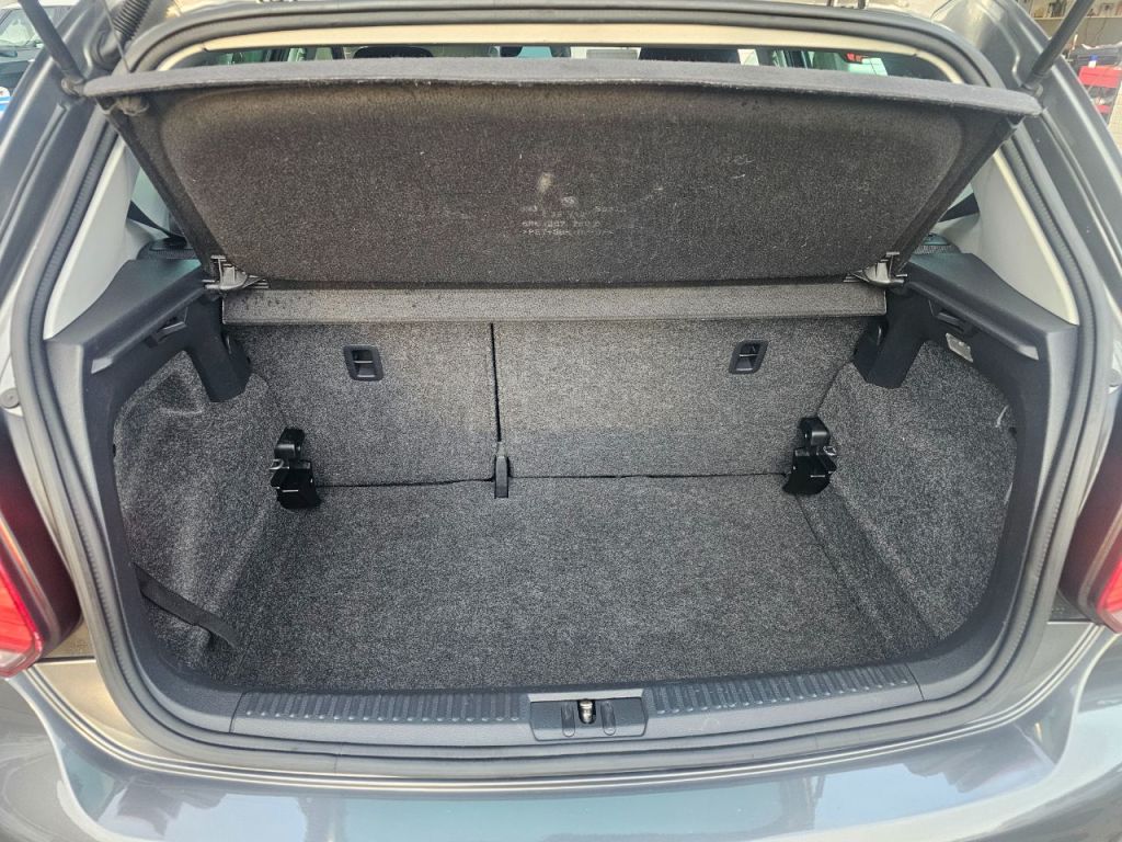 Used Volkswagen Polo 2012 for sale - 77590213: Photo 15