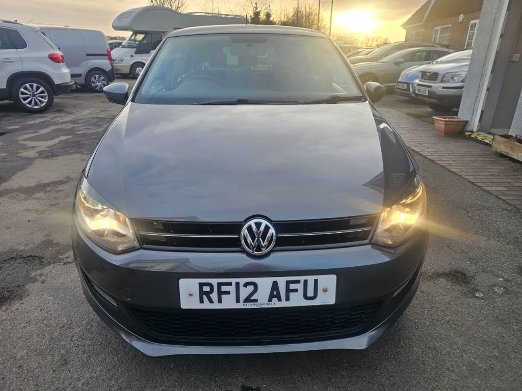 Used Volkswagen Polo 2012 for sale - 77590213: Photo 2
