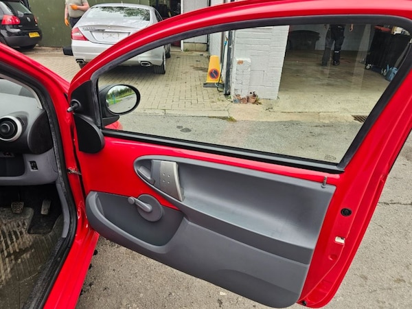 Used Citroen C1 2006 for sale - 76279314: Photo 13