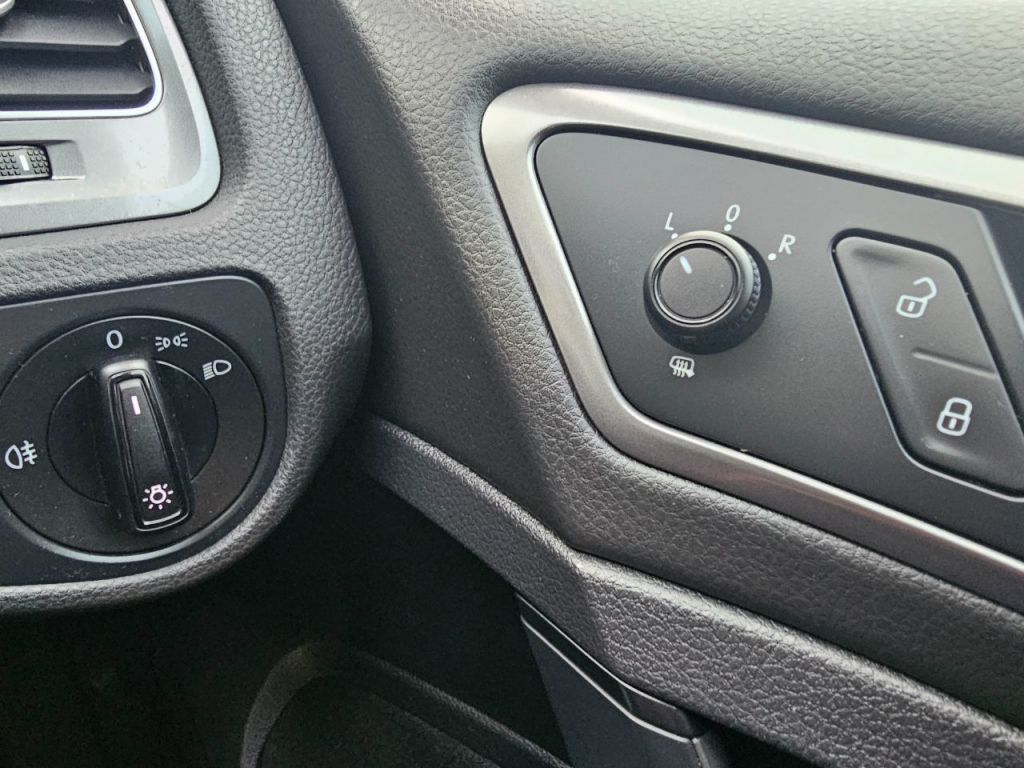 Used Volkswagen Golf 2014 for sale - 76520212: Photo 25