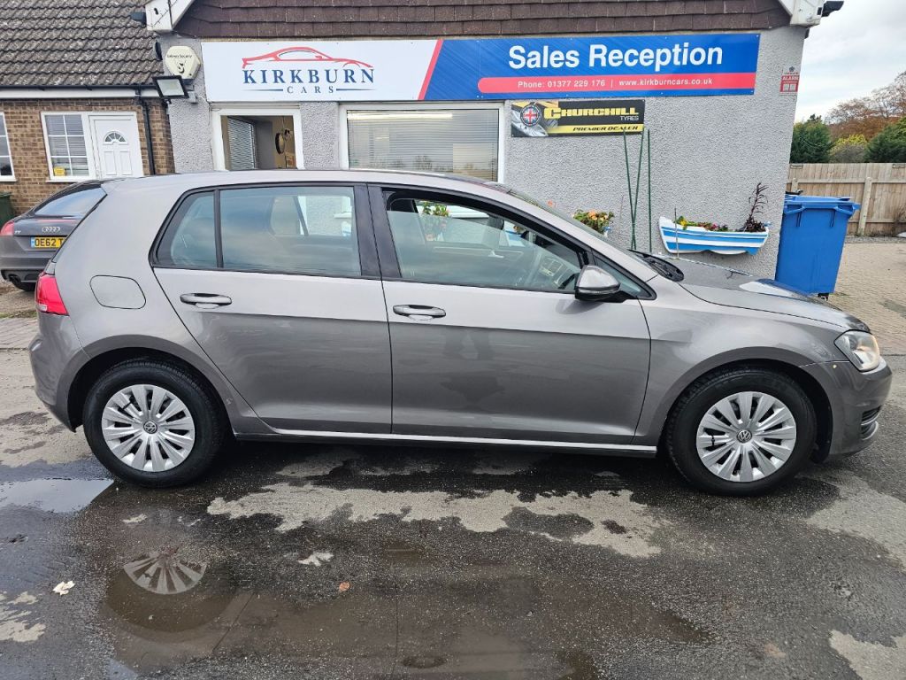 Used Volkswagen Golf 2014 for sale - 76520212: Photo 5