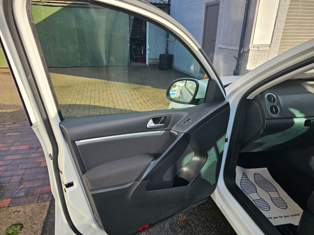 Used Volkswagen Tiguan 2016 for sale - 76670467: Photo 10