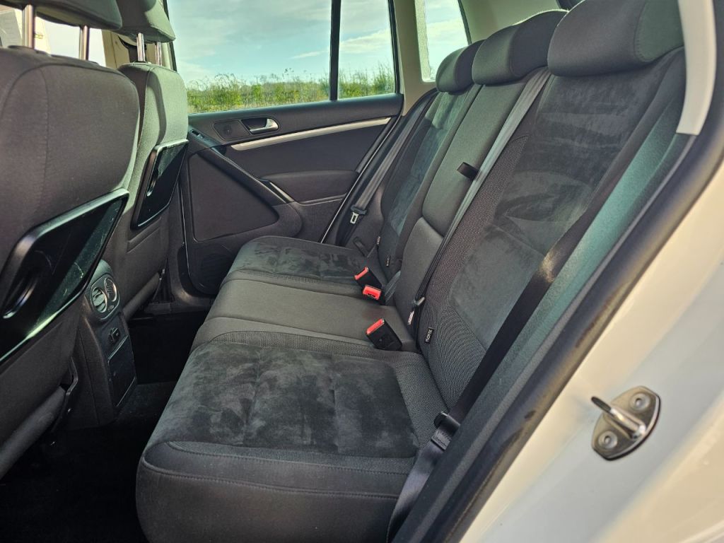 Used Volkswagen Tiguan 2016 for sale - 76670467: Photo 14