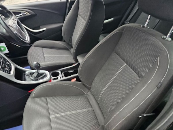 Used Vauxhall Astra 2012 for sale - 76279311: Photo 12
