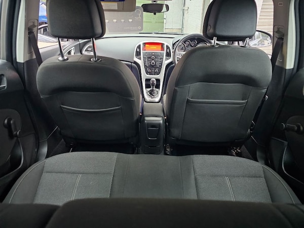 Used Vauxhall Astra 2012 for sale - 76279311: Photo 15