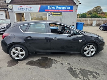 Used Vauxhall Astra 2012 for sale - 76279311: Photo 4