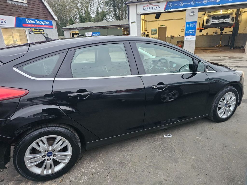 Used Ford Focus 2014 for sale - 77421363: Photo 4