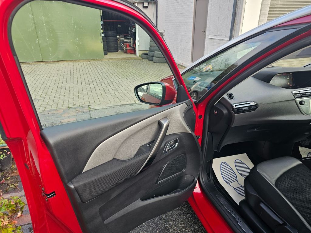 Used Citroen C4 Grand Picasso 2018 for sale - 76520195: Photo 11