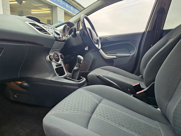 Used Ford Fiesta 2011 for sale - 76279321: Photo 10