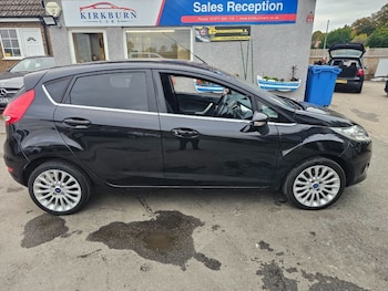 Used Ford Fiesta 2011 for sale - 76279321: Photo 4