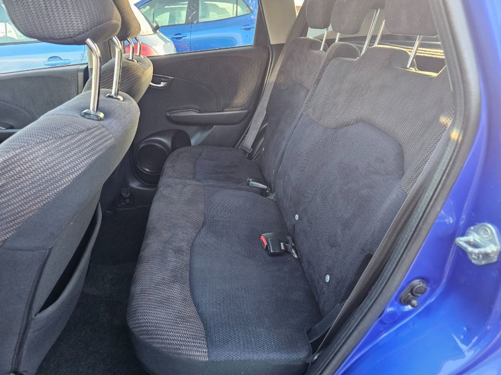 Used Honda Jazz 2013 for sale - 77399628: Photo 9