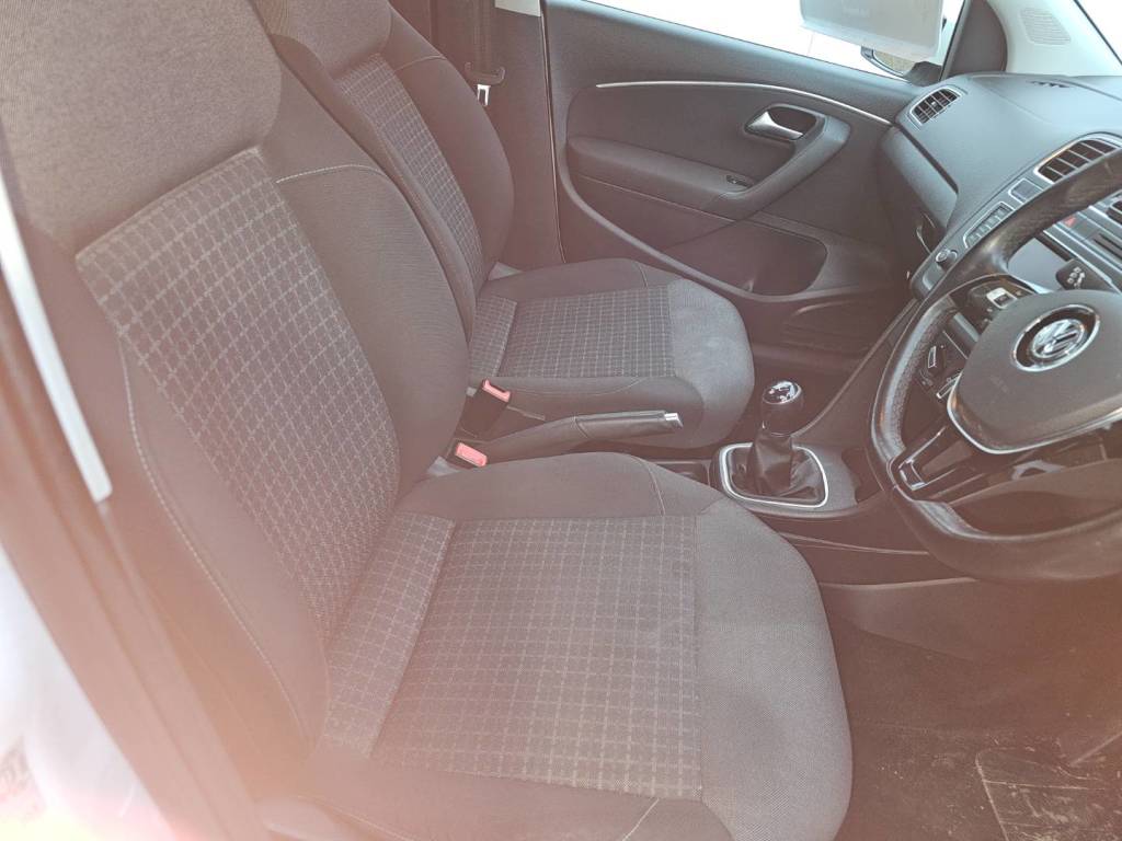 Used Volkswagen Polo 2015 for sale - 78055813: Photo 12