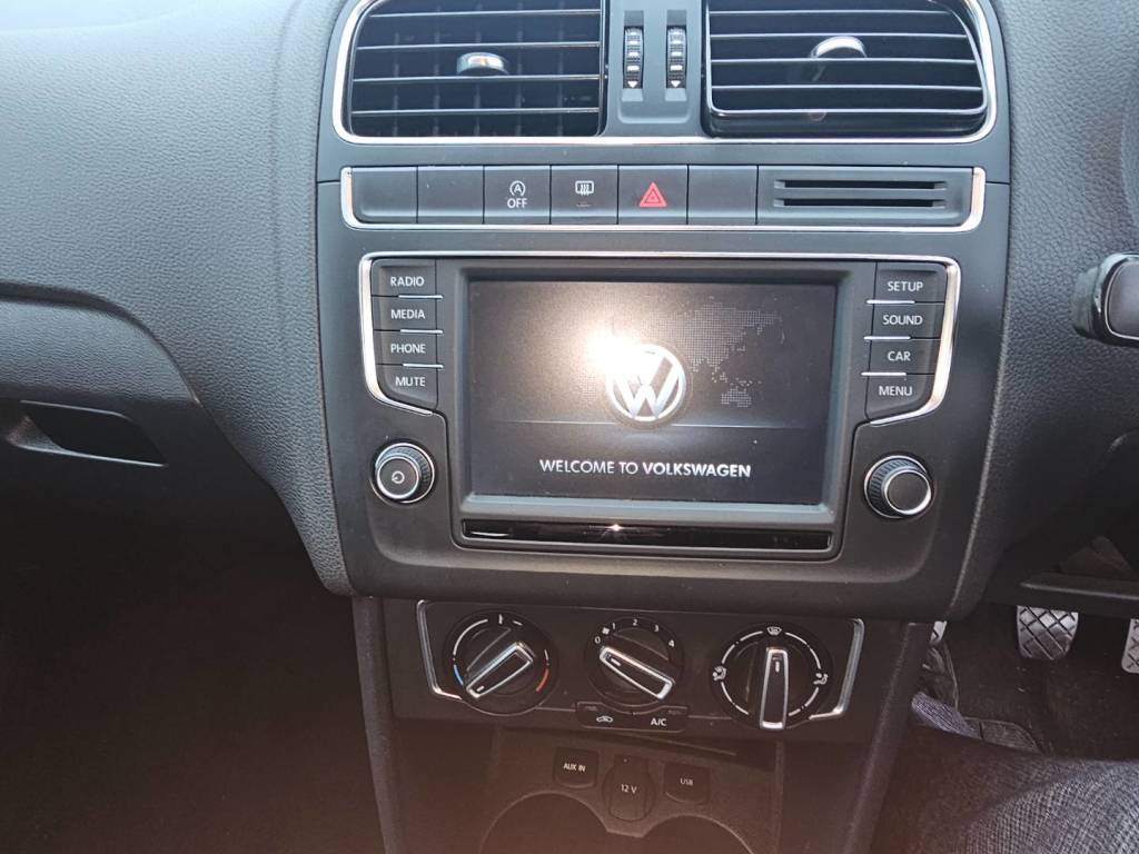 Used Volkswagen Polo 2015 for sale - 78055813: Photo 14