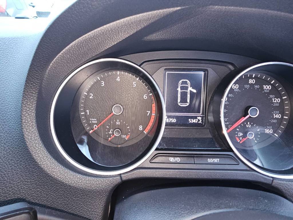 Used Volkswagen Polo 2015 for sale - 78055813: Photo 15