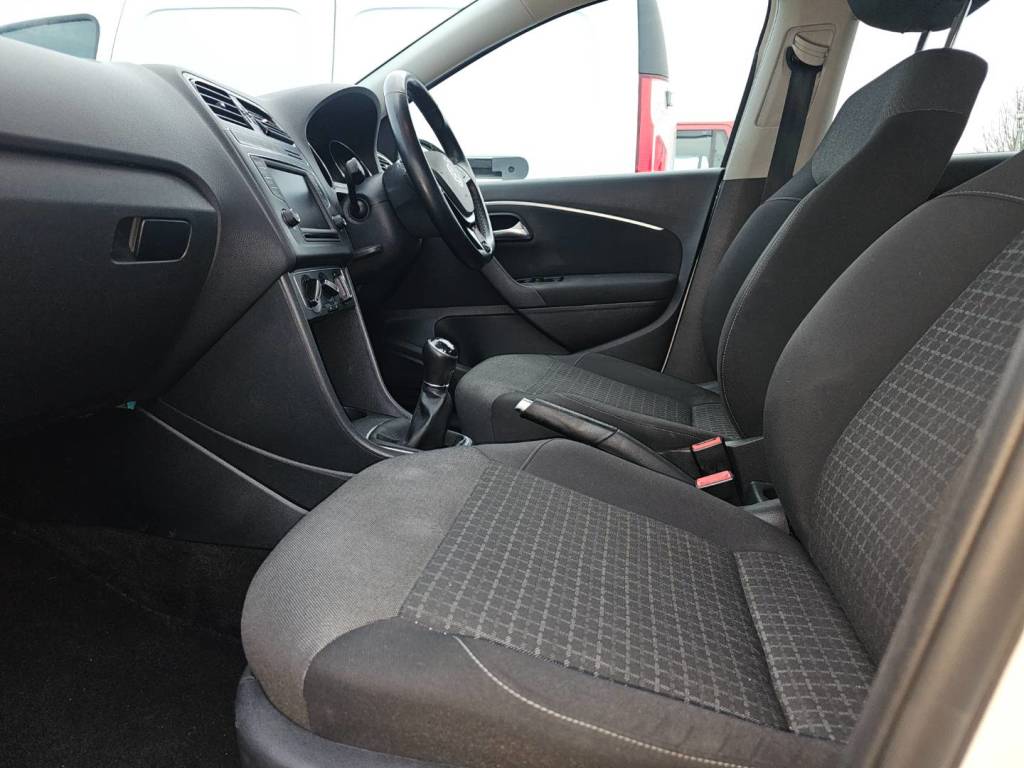 Used Volkswagen Polo 2015 for sale - 78055813: Photo 7