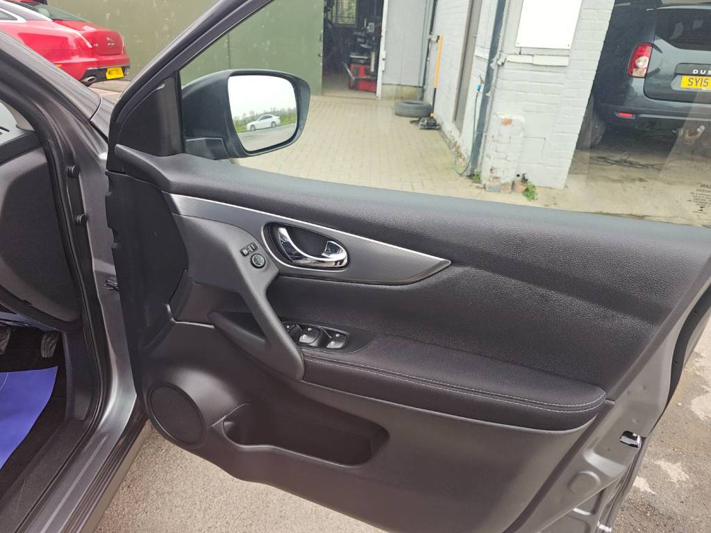 Used Nissan Qashqai 2017 for sale - 78210162: Photo 7