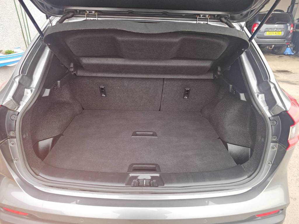 Used Nissan Qashqai 2017 for sale - 78210162: Photo 9