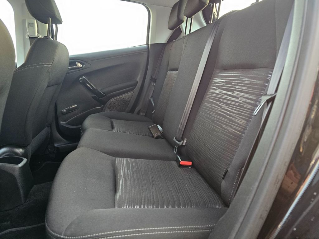 Used Peugeot 208 2023 for sale - 76961715: Photo 11