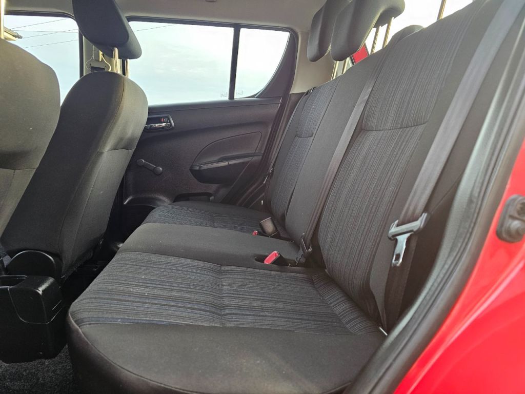 Used Suzuki Swift 2015 for sale - 76961717: Photo 12