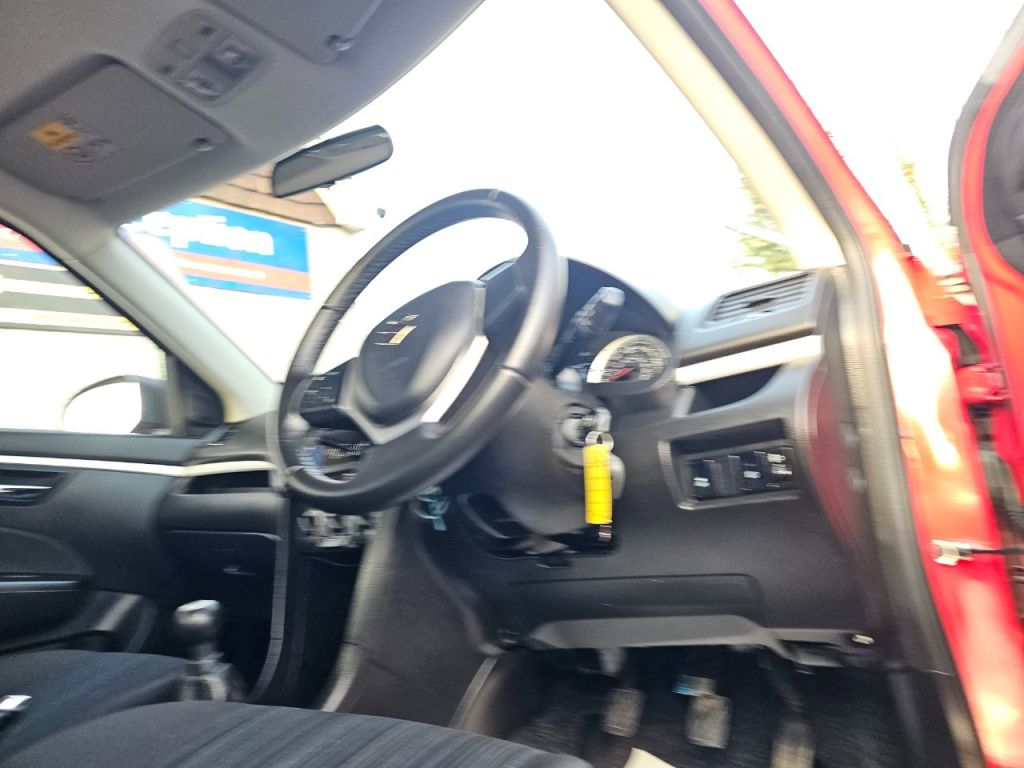 Used Suzuki Swift 2015 for sale - 76961717: Photo 17