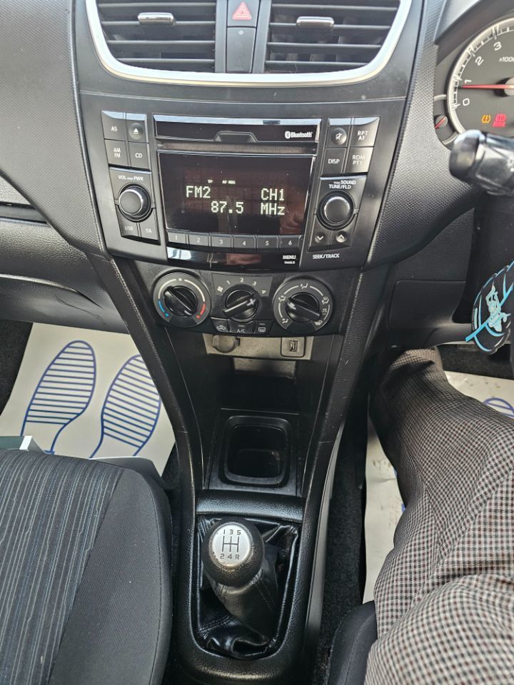 Used Suzuki Swift 2015 for sale - 76961717: Photo 19